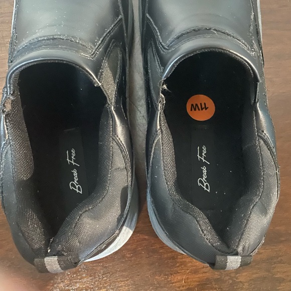 Break Free Size 11 Men’s Slip On Dress Shoes - Picture 6 of 7